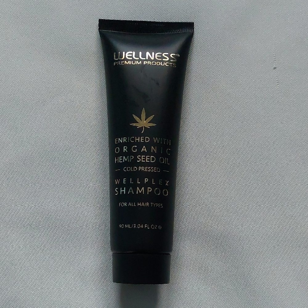 Wellness‎ Premium Black Shampoo